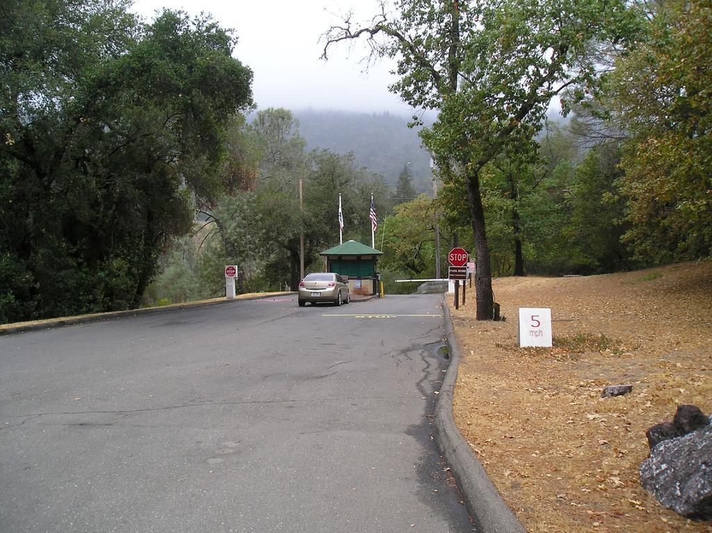 Russian River Camping Resort Cottage 7 克罗弗戴尔 外观 照片